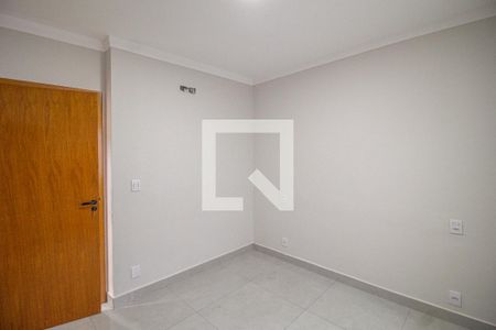 Quarto 1 de casa para alugar com 3 quartos, 180m² em Remédios, Osasco