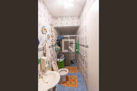 Banheiro de casa à venda com 2 quartos, 100m² em Jardim Novo Maracana, Campinas