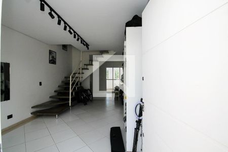 Casa de Condomínio para alugar com 2 quartos, 59m² em Outeiro de Passárgada, Cotia