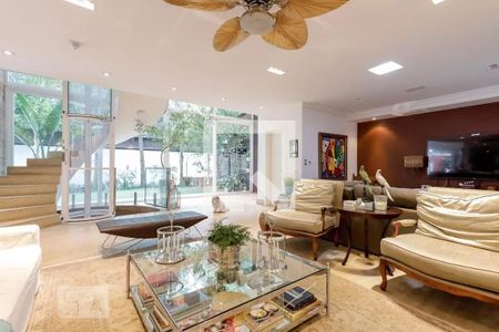 Sala  de casa de condomínio à venda com 4 quartos, 790m² em Tucuruvi, São Paulo