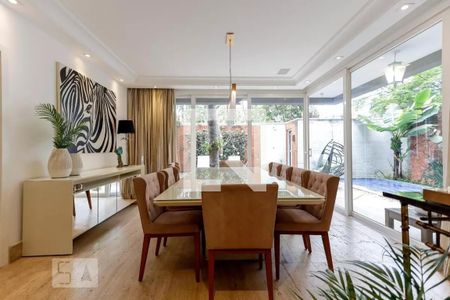 Sala de casa de condomínio à venda com 4 quartos, 790m² em Tucuruvi, São Paulo