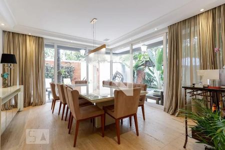 Sala de casa de condomínio à venda com 4 quartos, 790m² em Tucuruvi, São Paulo