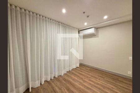 Sala de apartamento para alugar com 1 quarto, 63m² em Indianópolis, São Paulo
