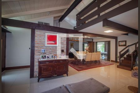 Sala de casa de condomínio para alugar com 7 quartos, 440m² em Jardim Botânico, Porto Alegre