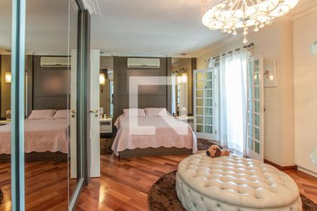 Suíte 1 de casa à venda com 4 quartos, 350m² em Barro Branco (zona Norte), São Paulo