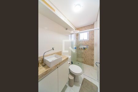 Banheiro Social de apartamento para alugar com 2 quartos, 110m² em Campestre, Santo André