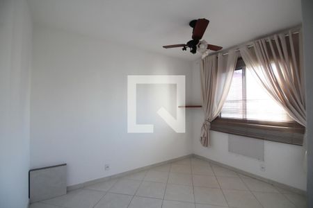 Quarto 2 de apartamento para alugar com 2 quartos, 50m² em Jacarepaguá, Rio de Janeiro
