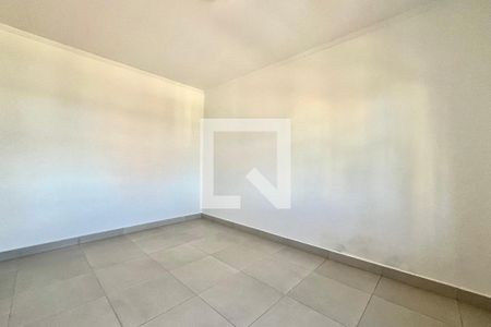 Quarto 1 de casa para alugar com 3 quartos, 170m² em Parque Jabaquara, São Paulo