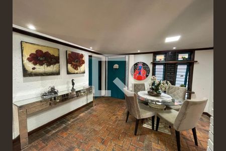 Casa à venda com 3 quartos, 155m² em Guarani, Novo Hamburgo