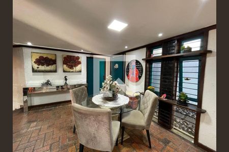 Casa à venda com 3 quartos, 155m² em Guarani, Novo Hamburgo