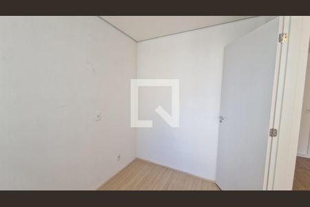 Quarto de apartamento para alugar com 2 quartos, 35m² em Jardim Sabara, São Paulo