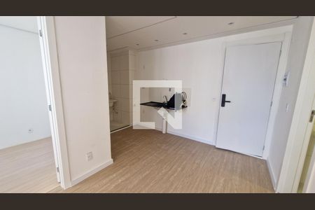 Sala de apartamento para alugar com 2 quartos, 35m² em Jardim Sabara, São Paulo