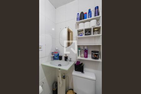 Banheiro  de apartamento à venda com 2 quartos, 40m² em Vila Chabilandia, São Paulo