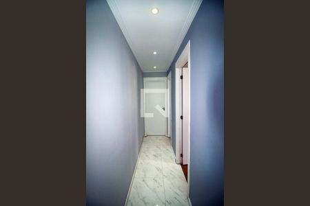 Sala - Corredor de apartamento para alugar com 2 quartos, 44m² em Vila da Penha, Rio de Janeiro