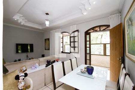 Sala de casa à venda com 4 quartos, 280m² em Nova Gameleira, Belo Horizonte