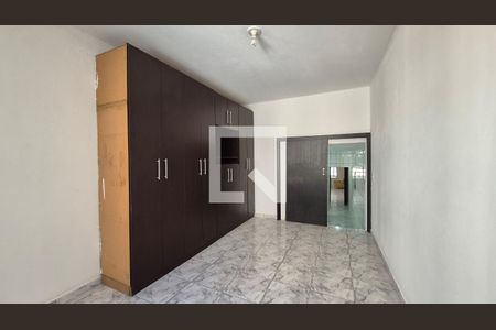 Quarto 2 de casa para alugar com 3 quartos, 127m² em Vila Bela Vista, Santo André