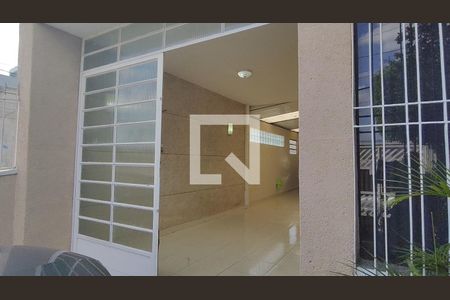 Casa à venda com 3 quartos, 190m² em Vila dos Remedios, São Paulo