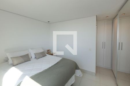Suíte 1 de apartamento para alugar com 1 quarto, 56m² em Vila da Serra, Nova Lima