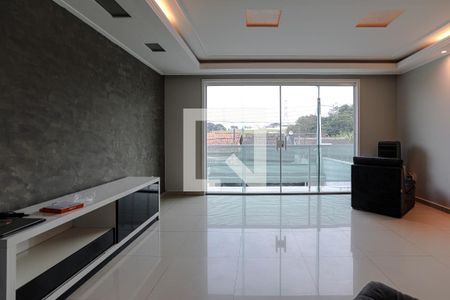 Sala de casa para alugar com 3 quartos, 125m² em Vila Nova Socorro, Mogi das Cruzes