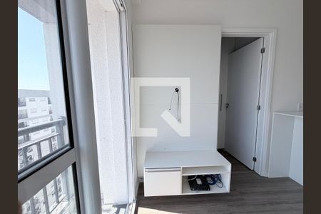 Sala de apartamento para alugar com 2 quartos, 38m² em Vila Invernada, São Paulo