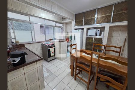 Cozinha de apartamento para alugar com 2 quartos, 90m² em Boqueirão, Praia Grande