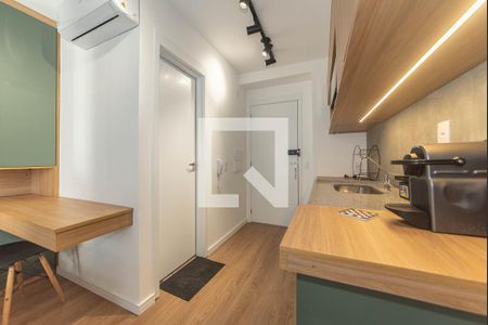 Cozinha de kitnet/studio à venda com 1 quarto, 22m² em Vila Cordeiro, São Paulo