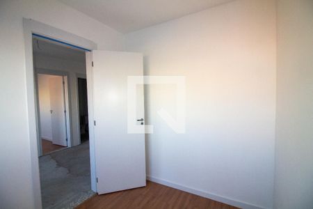 Quarto 1 de apartamento para alugar com 2 quartos, 39m² em Jardim São Luís, São Paulo