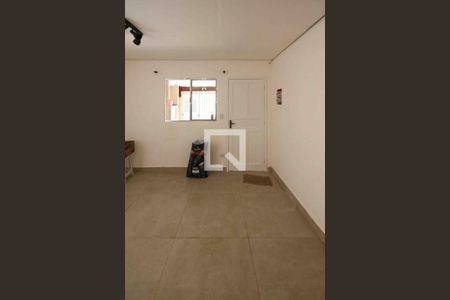 Sala de casa à venda com 3 quartos, 144m² em Vila Antonieta, São Paulo