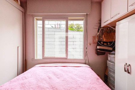 Quarto  de apartamento à venda com 1 quarto, 43m² em Vila Ipiranga, Porto Alegre