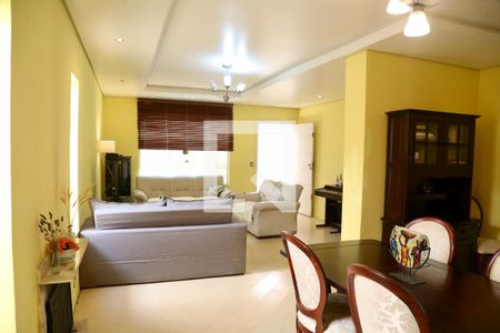 Sala de casa à venda com 3 quartos, 250m² em Brooklin, São Paulo