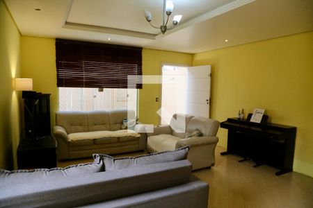 Sala de casa à venda com 3 quartos, 250m² em Brooklin, São Paulo