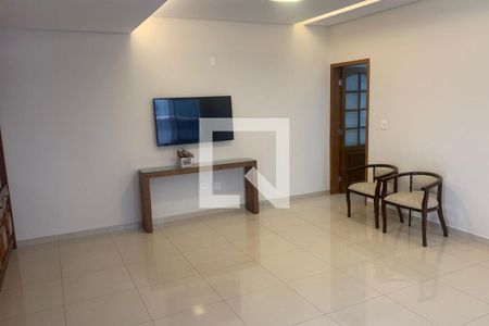 Sala de casa para alugar com 3 quartos, 200m² em Boqueirão, Santos