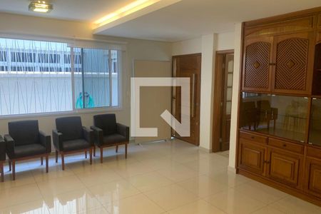 Sala de casa para alugar com 3 quartos, 200m² em Boqueirão, Santos