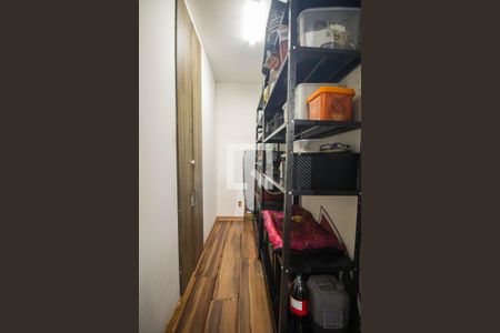 Closet de apartamento para alugar com 2 quartos, 82m² em Brasilândia, São Gonçalo