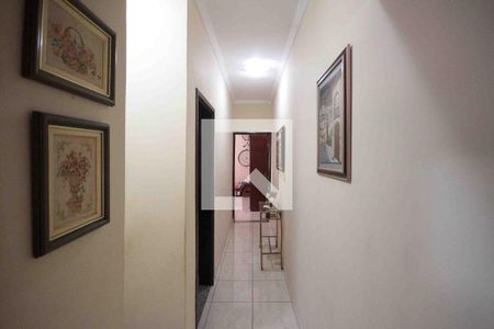 Corredor de casa à venda com 3 quartos, 180m² em Vila Ema, São Paulo