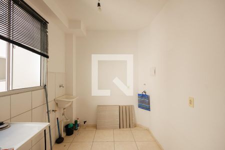 Cozinha e Área de Serviço de apartamento para alugar com 2 quartos, 48m² em Vila São José, Taubaté