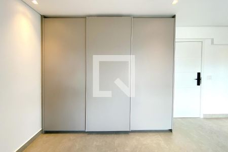 Armários de apartamento para alugar com 1 quarto, 43m² em Vale do Sereno, Nova Lima
