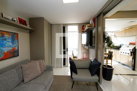 Sala de apartamento à venda com 4 quartos, 154m² em Belvedere, Belo Horizonte