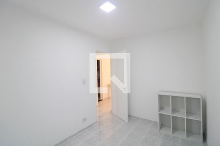 Quarto 2 de apartamento para alugar com 2 quartos, 60m² em Chácara Vista Alegre, São Paulo