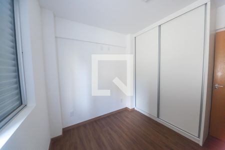 quarto 1 de apartamento para alugar com 4 quartos, 260m² em Buritis, Belo Horizonte