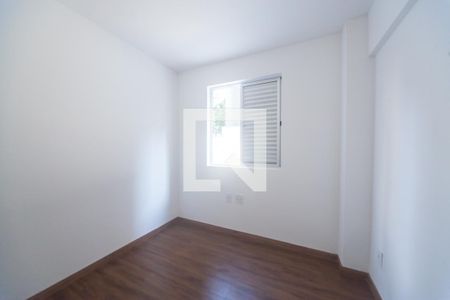 quarto 1 de apartamento para alugar com 4 quartos, 260m² em Buritis, Belo Horizonte