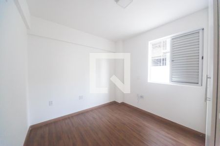 quarto 2 de apartamento para alugar com 4 quartos, 260m² em Buritis, Belo Horizonte