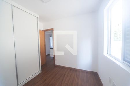 quarto 1 de apartamento para alugar com 4 quartos, 260m² em Buritis, Belo Horizonte