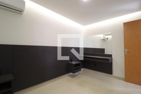 Quarto 1 de apartamento para alugar com 2 quartos, 62m² em Novo Mundo, Uberlândia