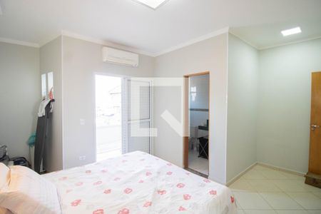 SUÍTE 1 de casa à venda com 3 quartos, 140m² em Vila Prado, São Paulo