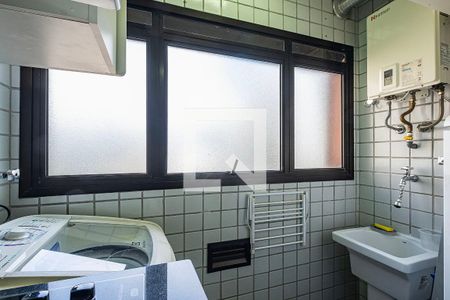 Sala/Cozinha - Lavanderia de apartamento para alugar com 1 quarto, 57m² em Pinheiros, São Paulo