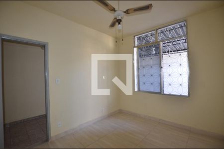 Quarto 1 de apartamento para alugar com 2 quartos, 80m² em Realengo, Rio de Janeiro