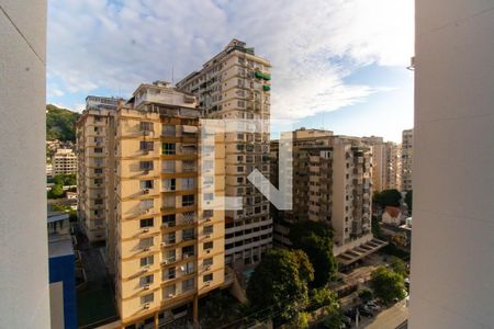 Vista da Sala de apartamento para alugar com 2 quartos, 56m² em Santa Rosa, Niterói