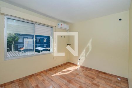 Quarto 2 de apartamento para alugar com 2 quartos, 67m² em Agronomia, Porto Alegre