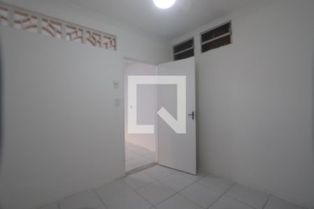 Quarto 1 de casa para alugar com 2 quartos, 70m² em Vila Ema, São Paulo